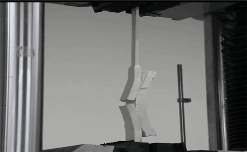 興紀(jì)龍PERT電熔管件拉拔試驗