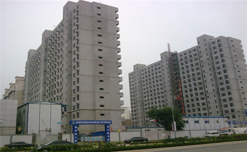 祝賀陜西興紀(jì)龍管道有限公司山東濟南軍區(qū)政治部住宅樓項目完美竣工！